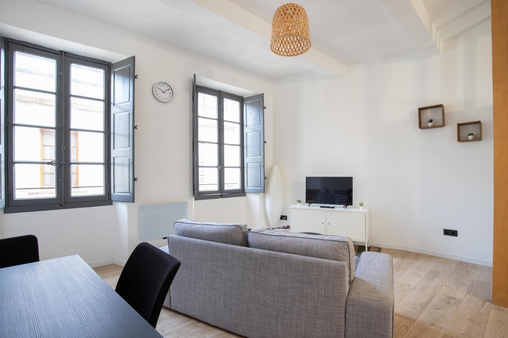 Le Duplex - Hypercentre - Wifi Leilighet Carpentras Eksteriør bilde