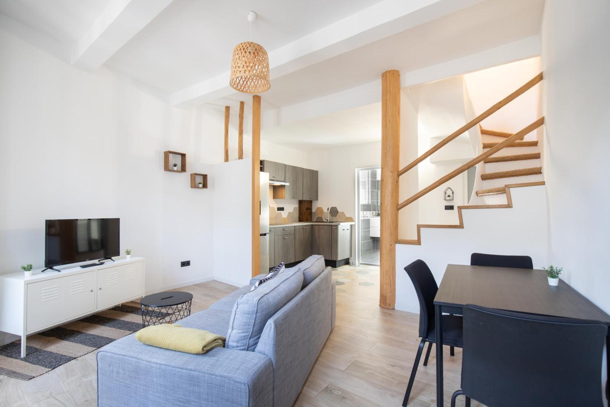 Le Duplex - Hypercentre - Wifi Leilighet Carpentras Eksteriør bilde