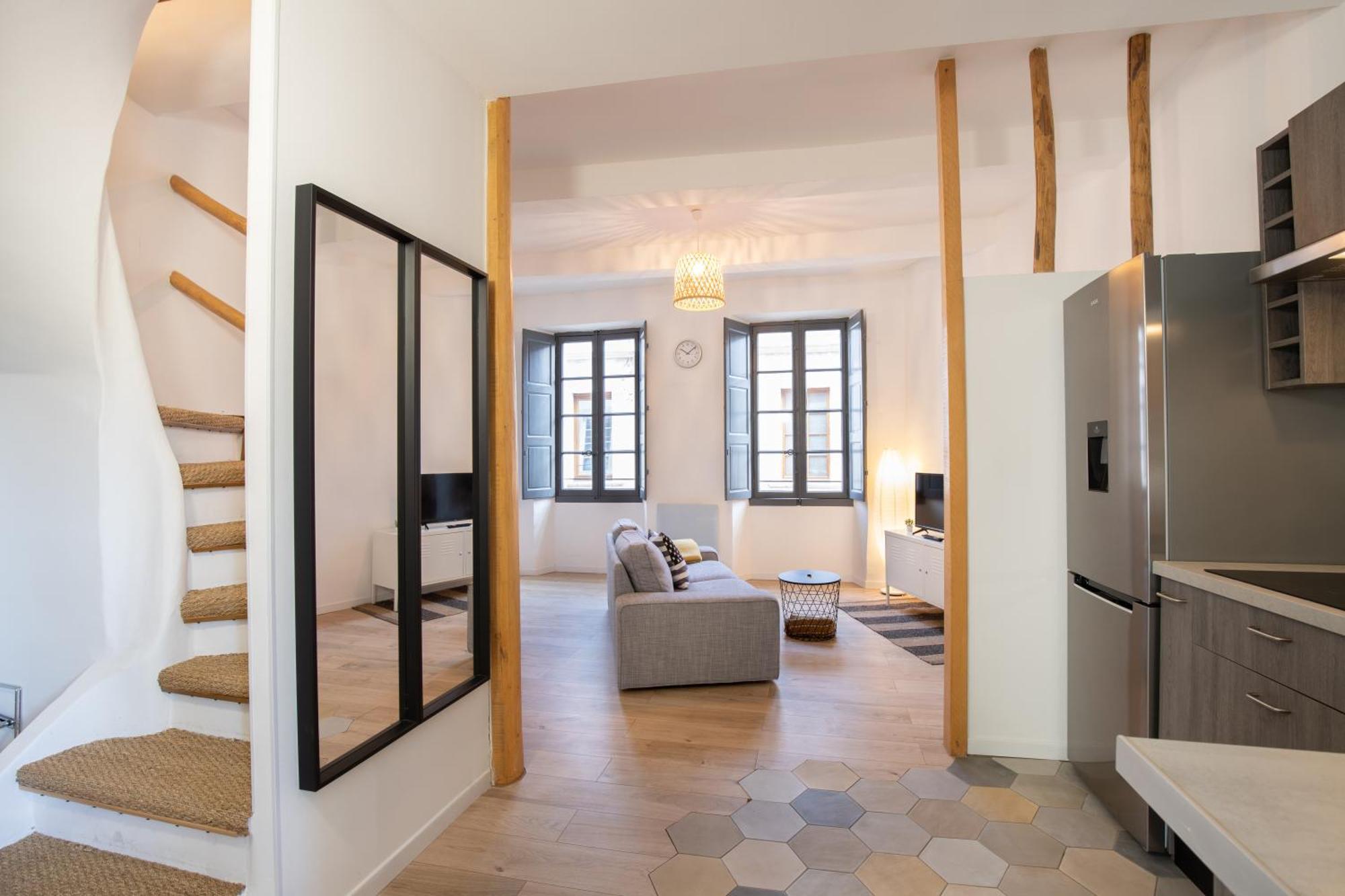Le Duplex - Hypercentre - Wifi Leilighet Carpentras Eksteriør bilde